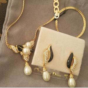CHRISTIAN DIOR SET vintage jewelry necklace earrings